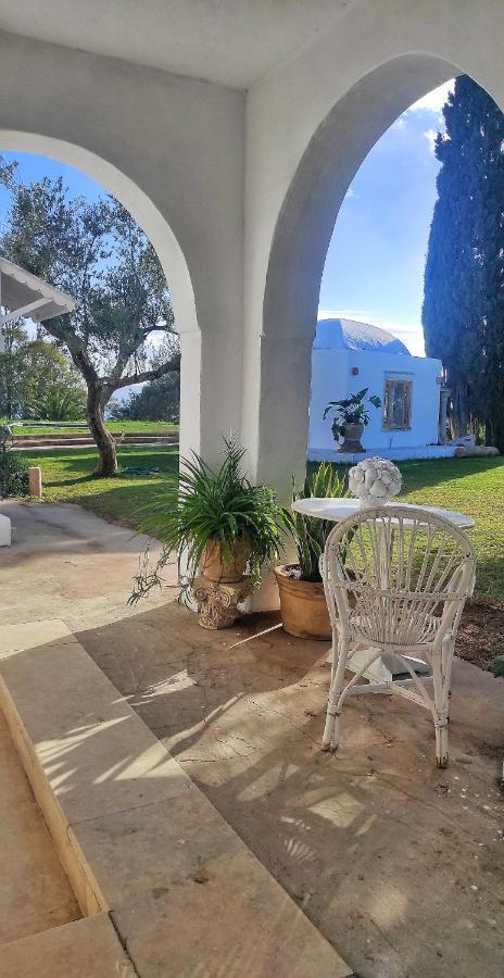 Lella Zohra, Studio Avec Piscine A Sidi Bou Said Bed & Breakfast Exterior photo