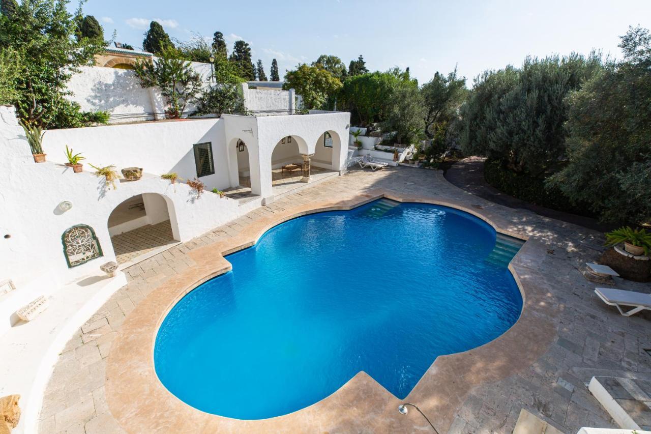 Lella Zohra, Studio Avec Piscine A Sidi Bou Said Bed & Breakfast Exterior photo