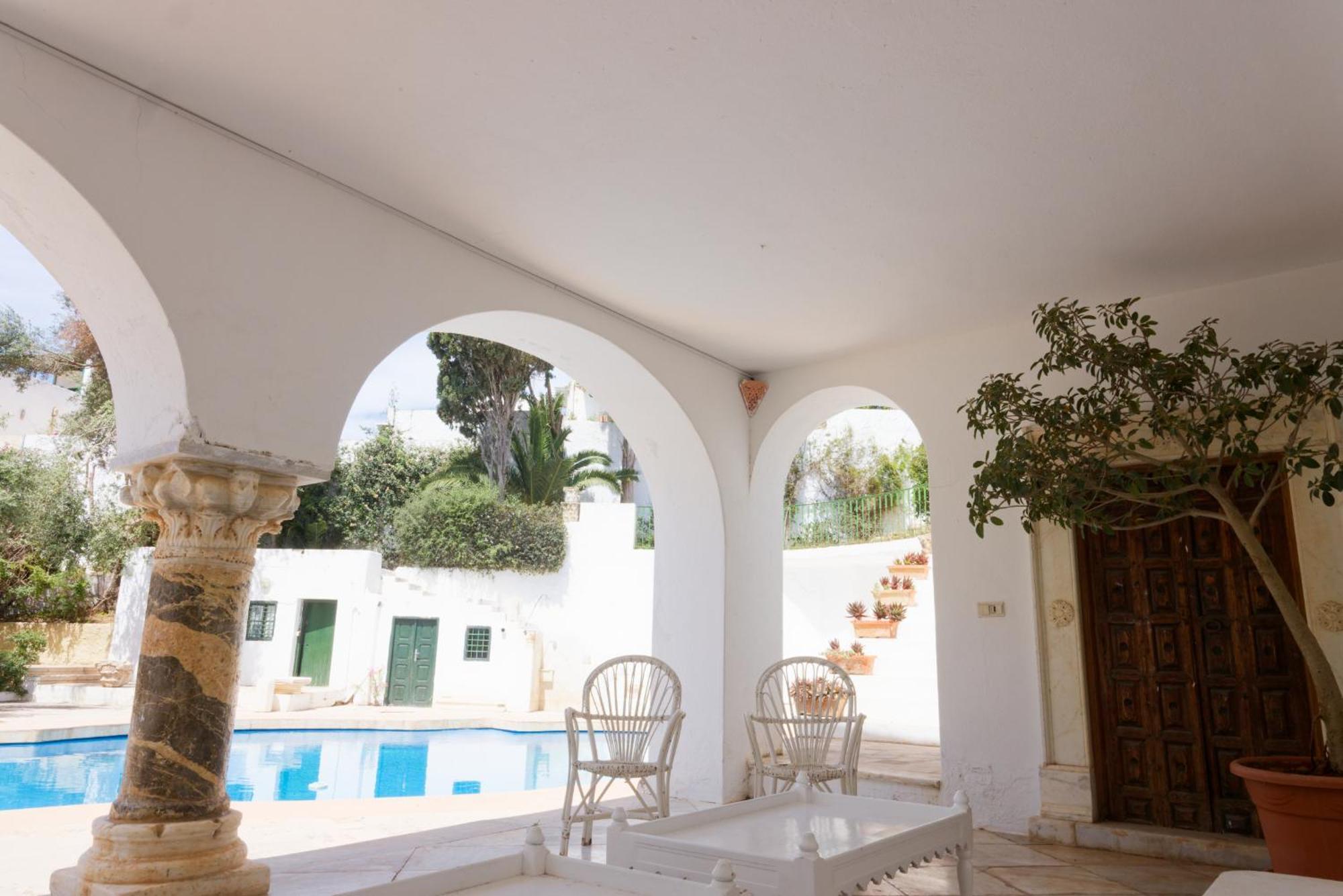 Lella Zohra, Studio Avec Piscine A Sidi Bou Said Bed & Breakfast Exterior photo